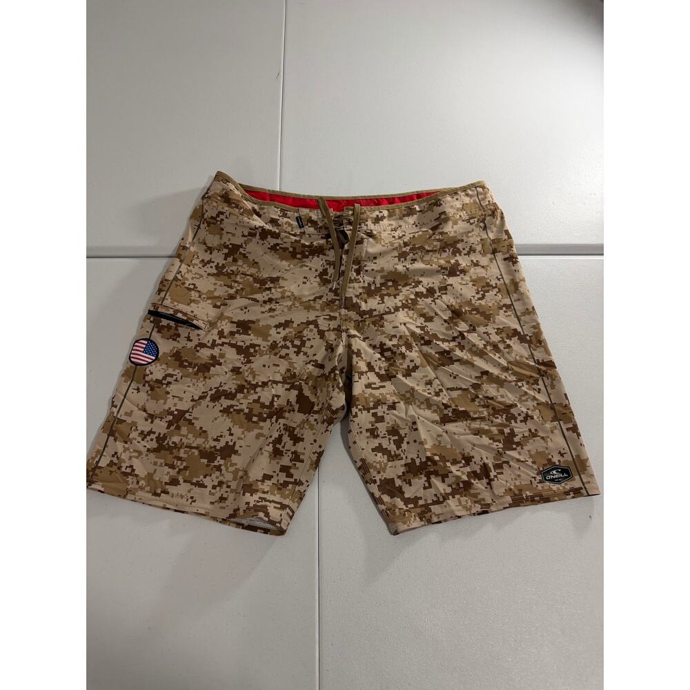 O'Neill Men's 40 Board Shorts Desert Digital Camo USA Flag Patch Surf Swim